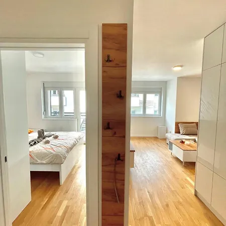 Apartment Tina *