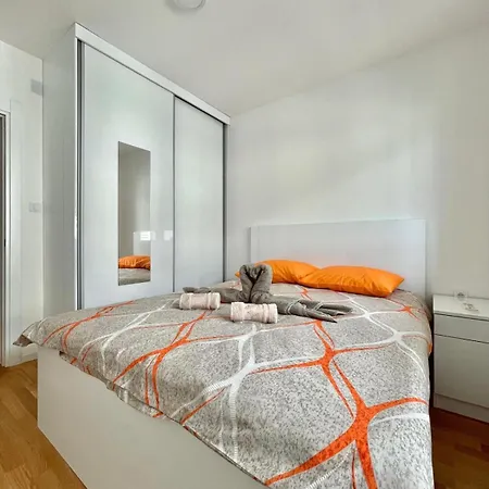 Apartment Tina