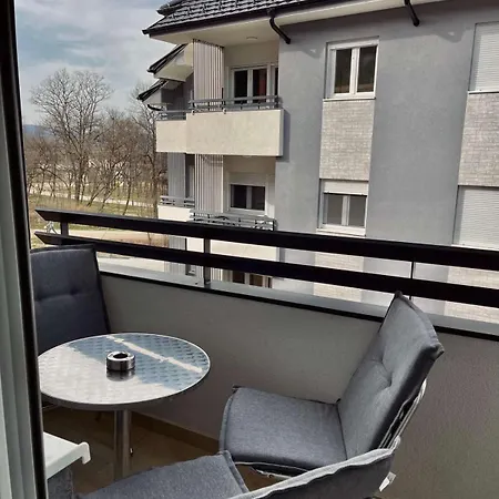 Tina Apartment *