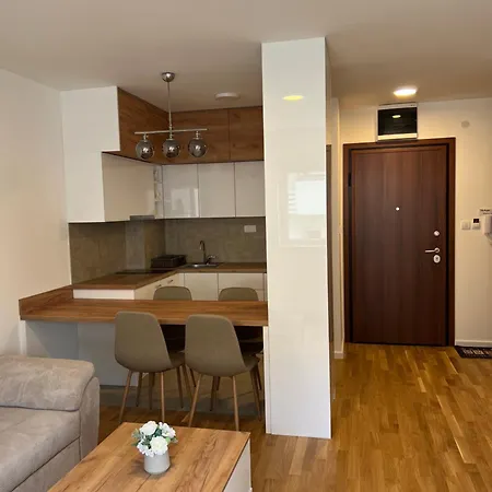 Apartment Tina *