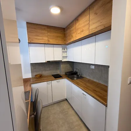Apartament Tina