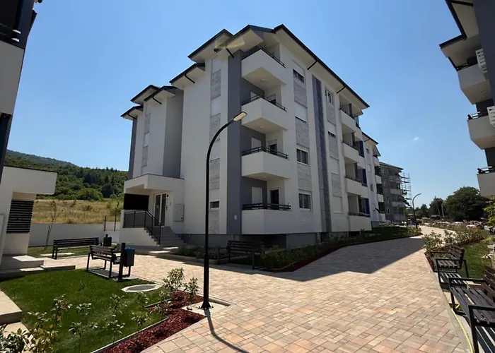 Tina * סוקו בניה