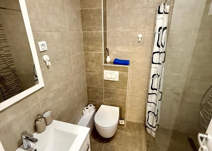 Tina דירה סוקו בניה