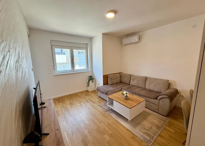 דירה Tina סוקו בניה